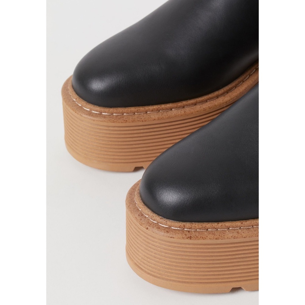 H&M Platform Chelsea Boot 2020 Model - Picture 3 of 15